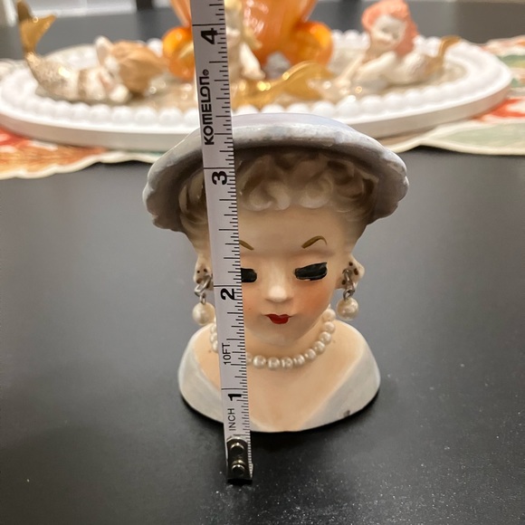 Vintage Mini Lady Head Vase - Picture 5 of 8